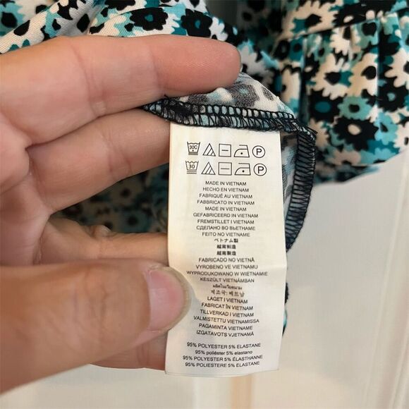 Michael Kors Women's Floral Bell Sleeve Shirt Blue Size S - Picture 3 of 4